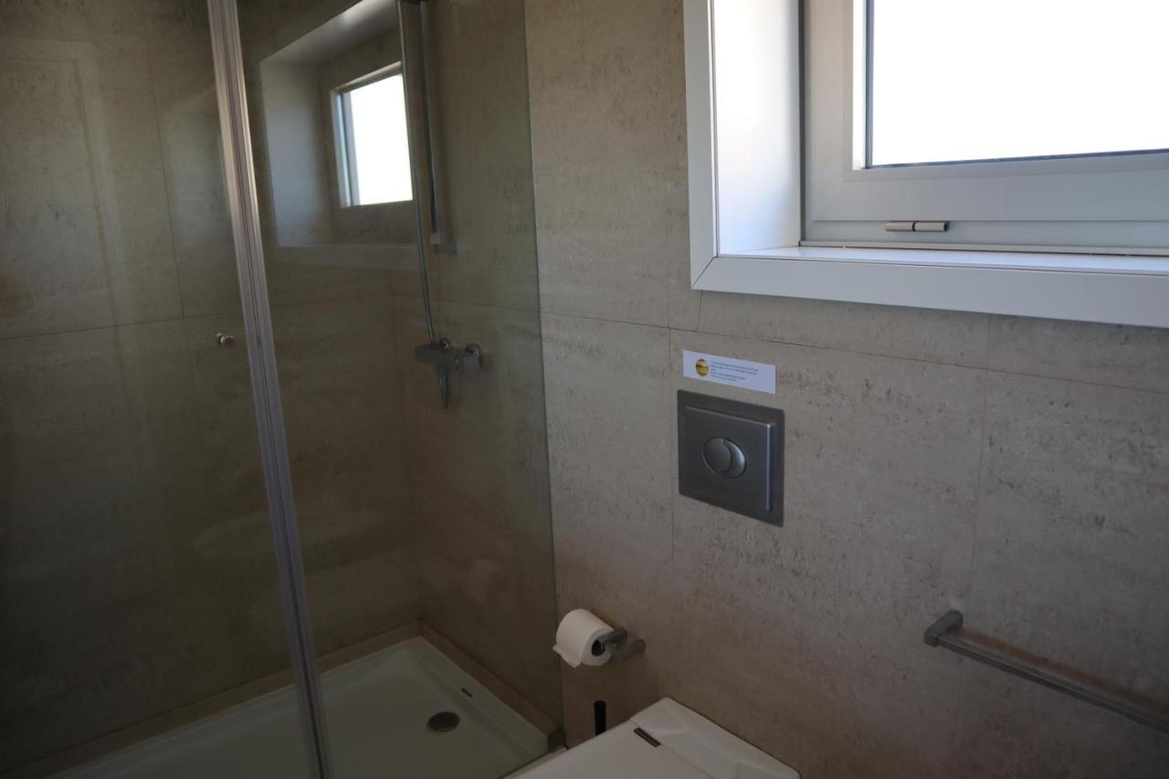 Villa Dos Salgados, 5Bdr, Beach Front, Near Salgados Golf Club Гия Экстерьер фото